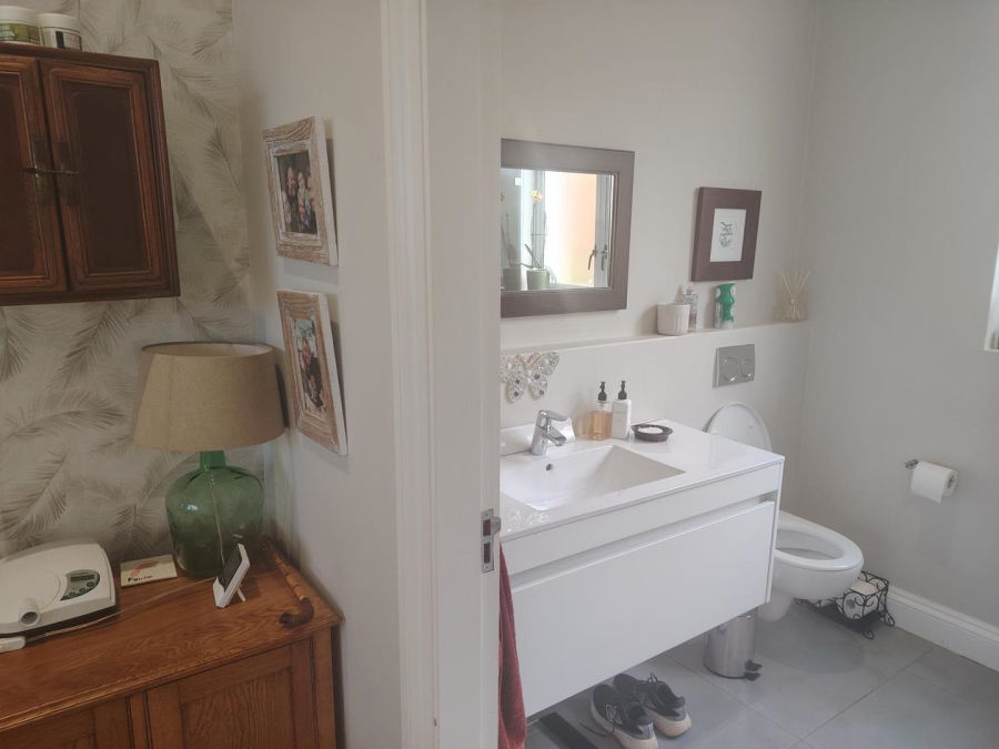 1 Bedroom Property for Sale in Kindlewood Estate KwaZulu-Natal