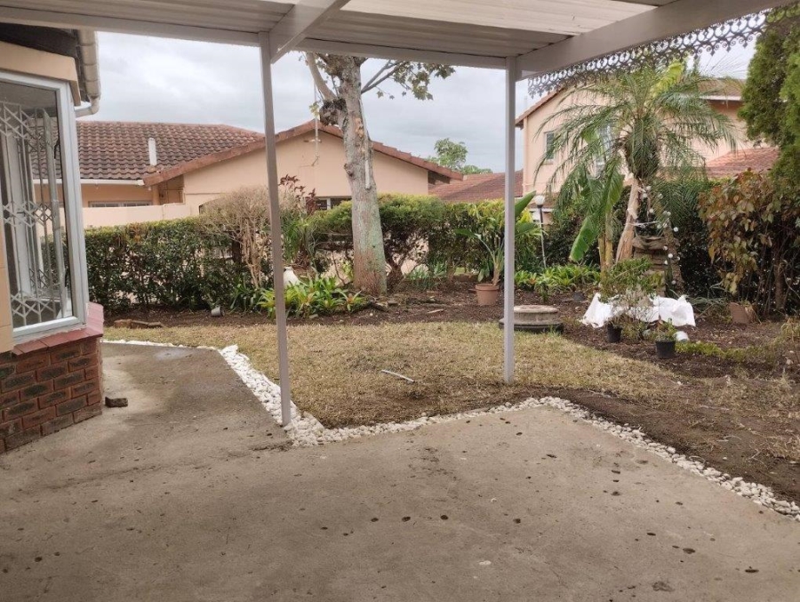 2 Bedroom Property for Sale in Sherwood KwaZulu-Natal