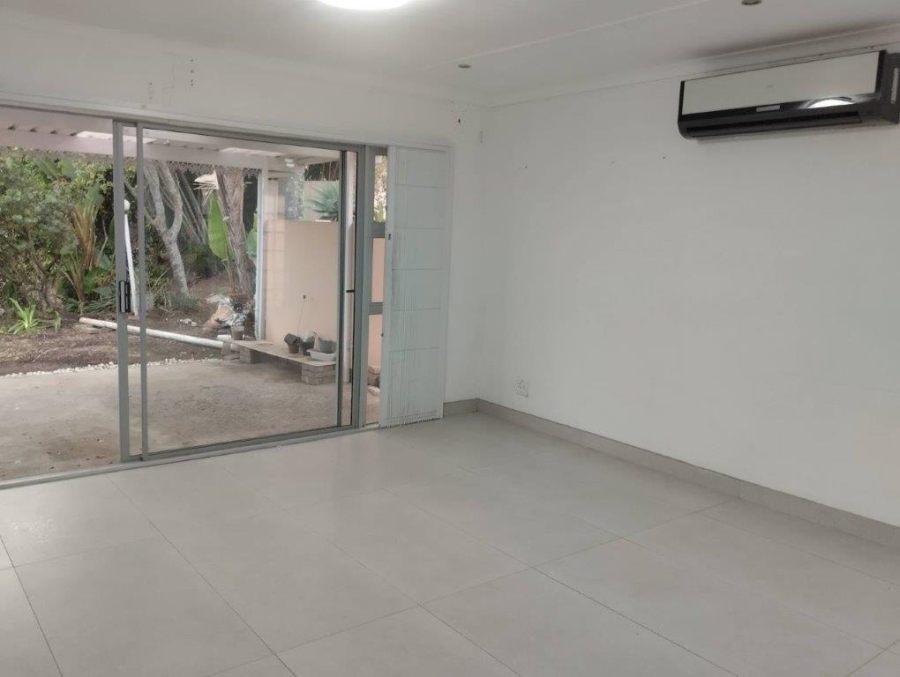 2 Bedroom Property for Sale in Sherwood KwaZulu-Natal