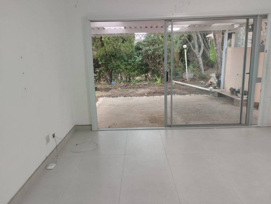 2 Bedroom Property for Sale in Sherwood KwaZulu-Natal