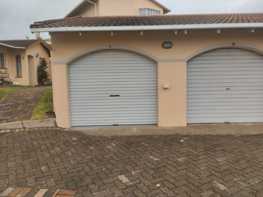 2 Bedroom Property for Sale in Sherwood KwaZulu-Natal