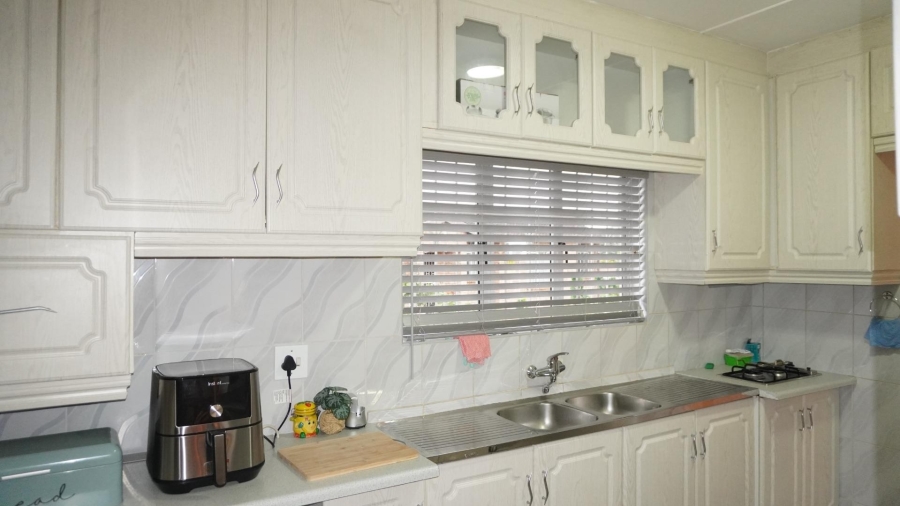 3 Bedroom Property for Sale in Hillary KwaZulu-Natal