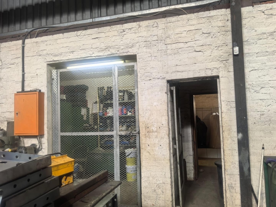 To Let Commercial Property for Rent in Queensmead Industria KwaZulu-Natal