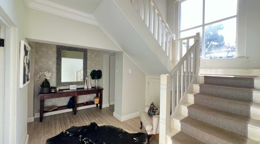 6 Bedroom Property for Sale in Durban North KwaZulu-Natal