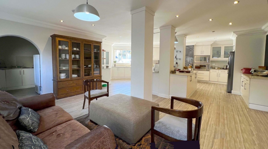 6 Bedroom Property for Sale in Durban North KwaZulu-Natal