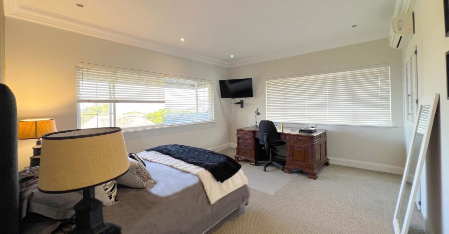 6 Bedroom Property for Sale in Durban North KwaZulu-Natal