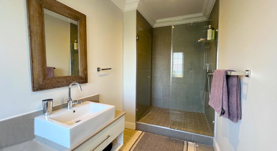 6 Bedroom Property for Sale in Durban North KwaZulu-Natal