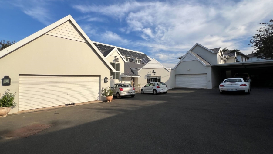 6 Bedroom Property for Sale in Durban North KwaZulu-Natal