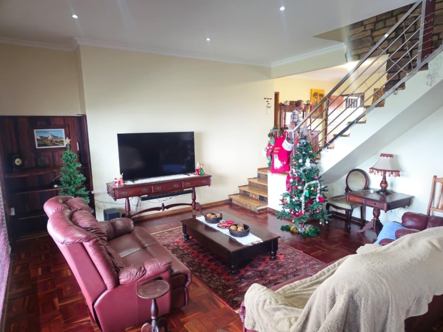 4 Bedroom Property for Sale in Bluff KwaZulu-Natal