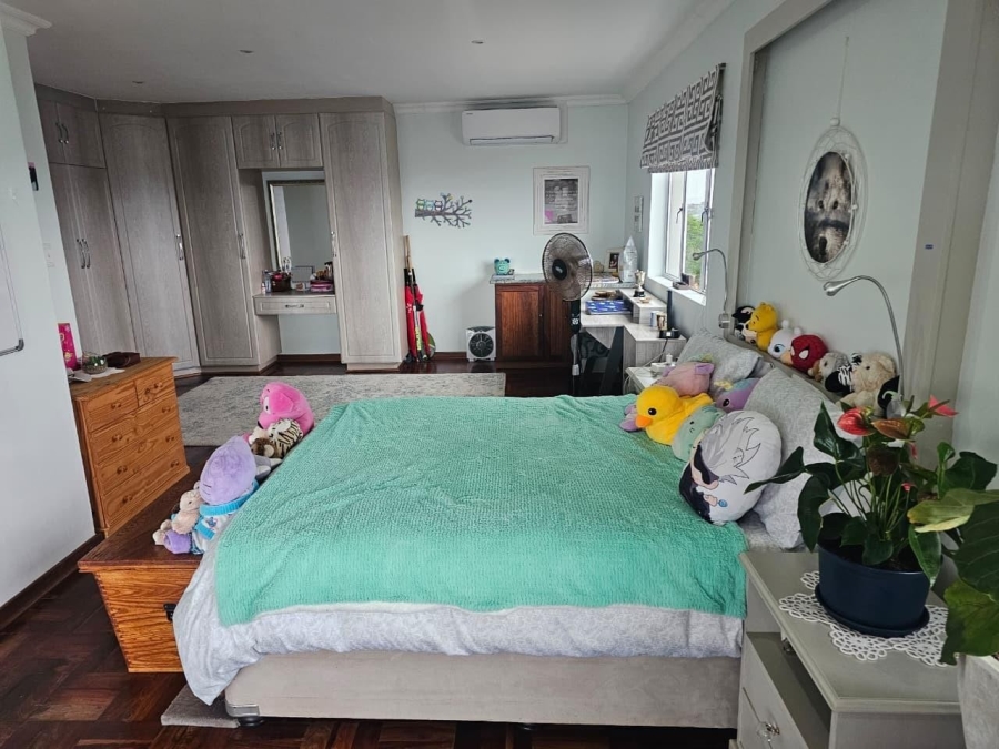 4 Bedroom Property for Sale in Bluff KwaZulu-Natal