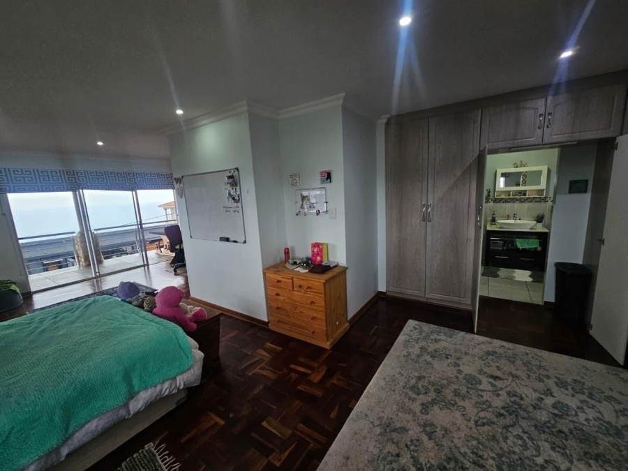 4 Bedroom Property for Sale in Bluff KwaZulu-Natal