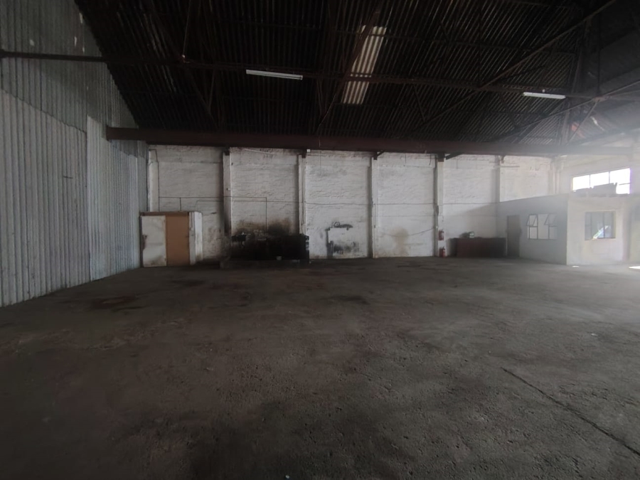 To Let Commercial Property for Rent in North Beach KwaZulu-Natal