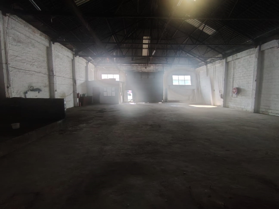To Let Commercial Property for Rent in North Beach KwaZulu-Natal