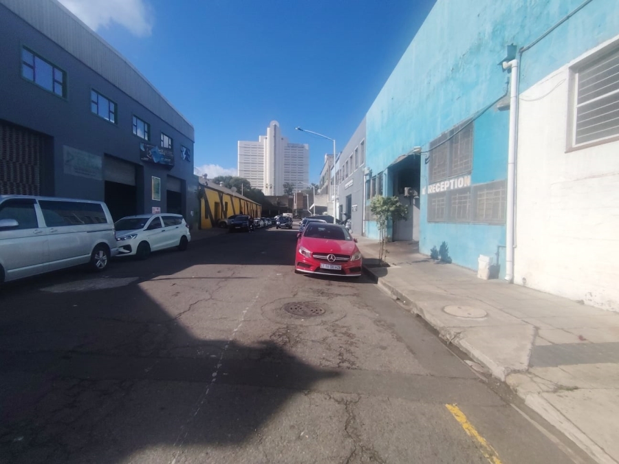 To Let Commercial Property for Rent in North Beach KwaZulu-Natal