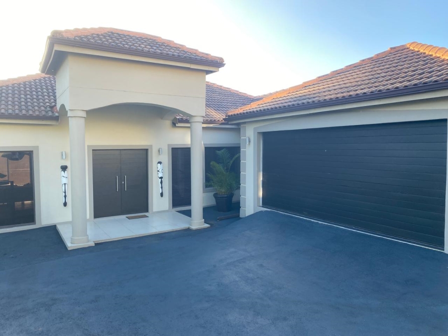 4 Bedroom Property for Sale in Sheffield Beach KwaZulu-Natal