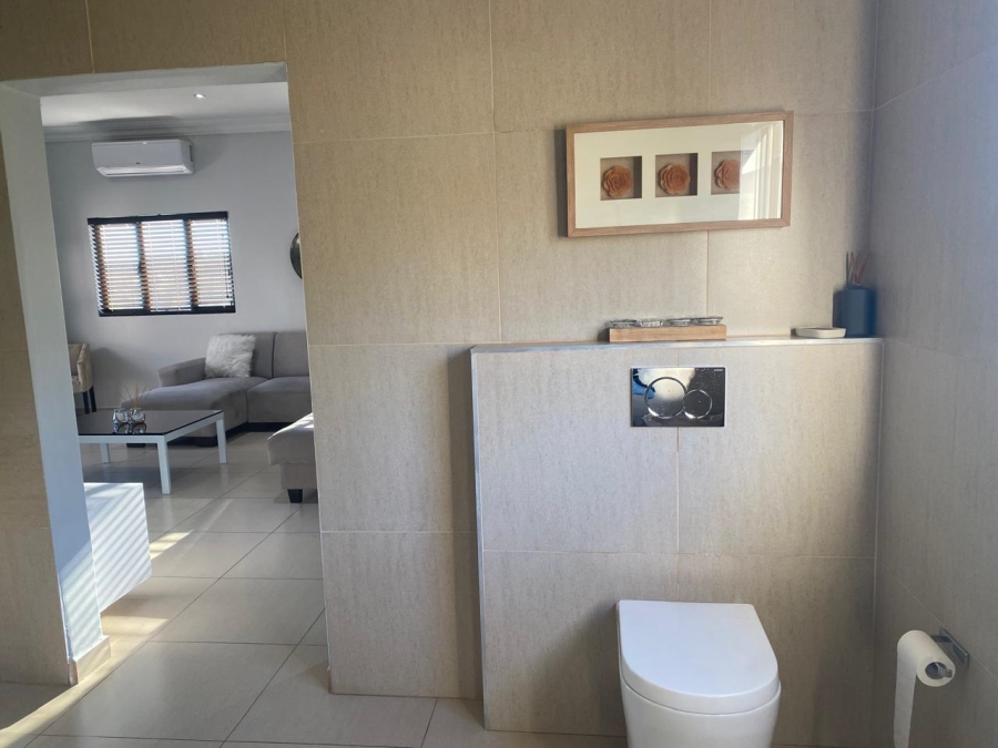 4 Bedroom Property for Sale in Sheffield Beach KwaZulu-Natal