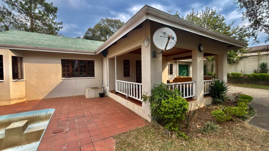 4 Bedroom Property for Sale in Scottsville KwaZulu-Natal