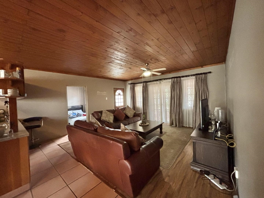 4 Bedroom Property for Sale in Scottsville KwaZulu-Natal