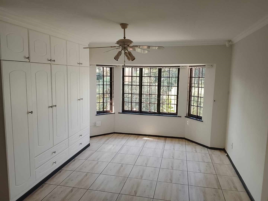3 Bedroom Property for Sale in Montrose KwaZulu-Natal