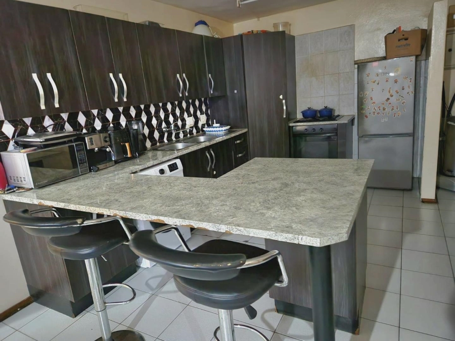 2 Bedroom Property for Sale in Meer En See KwaZulu-Natal