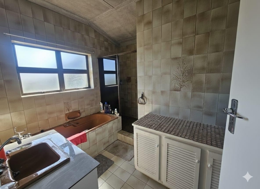 4 Bedroom Property for Sale in Bluff KwaZulu-Natal