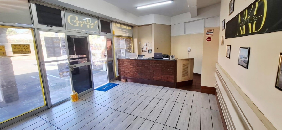 To Let Commercial Property for Rent in Bluff KwaZulu-Natal