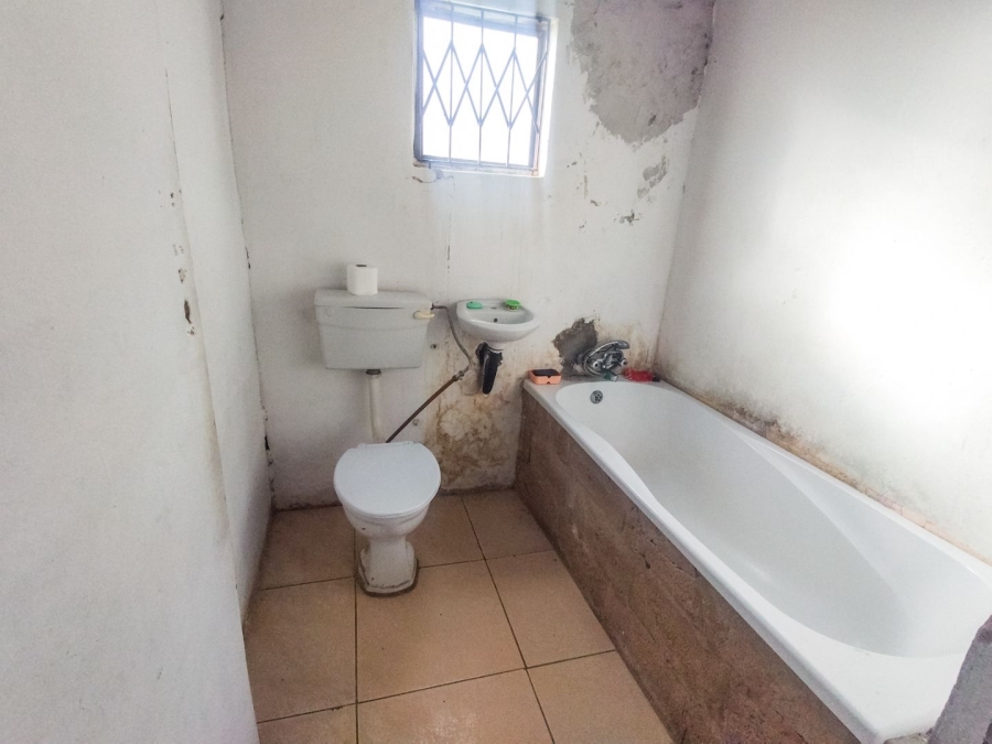 To Let 2 Bedroom Property for Rent in Kwandengezi KwaZulu-Natal