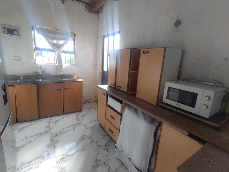 To Let 2 Bedroom Property for Rent in Kwandengezi KwaZulu-Natal