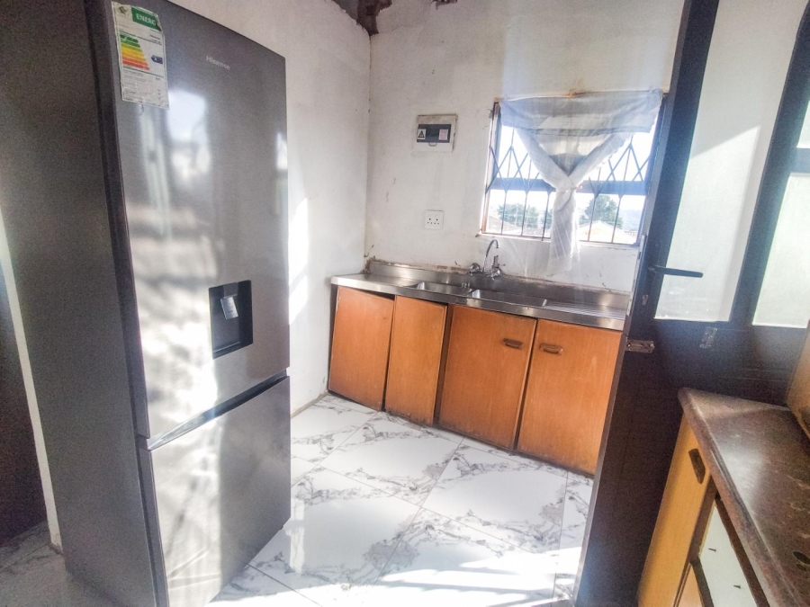 To Let 2 Bedroom Property for Rent in Kwandengezi KwaZulu-Natal