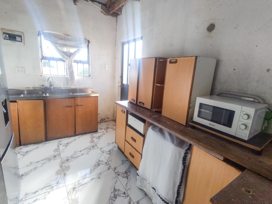 To Let 2 Bedroom Property for Rent in Kwandengezi KwaZulu-Natal