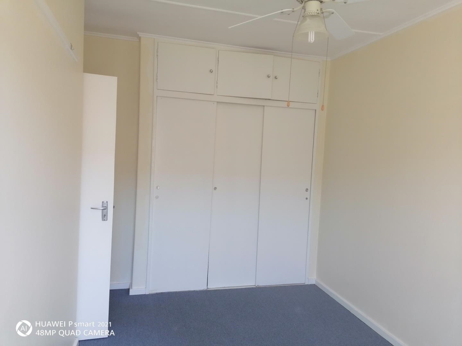 To Let 2 Bedroom Property for Rent in Dawncliffe KwaZulu-Natal