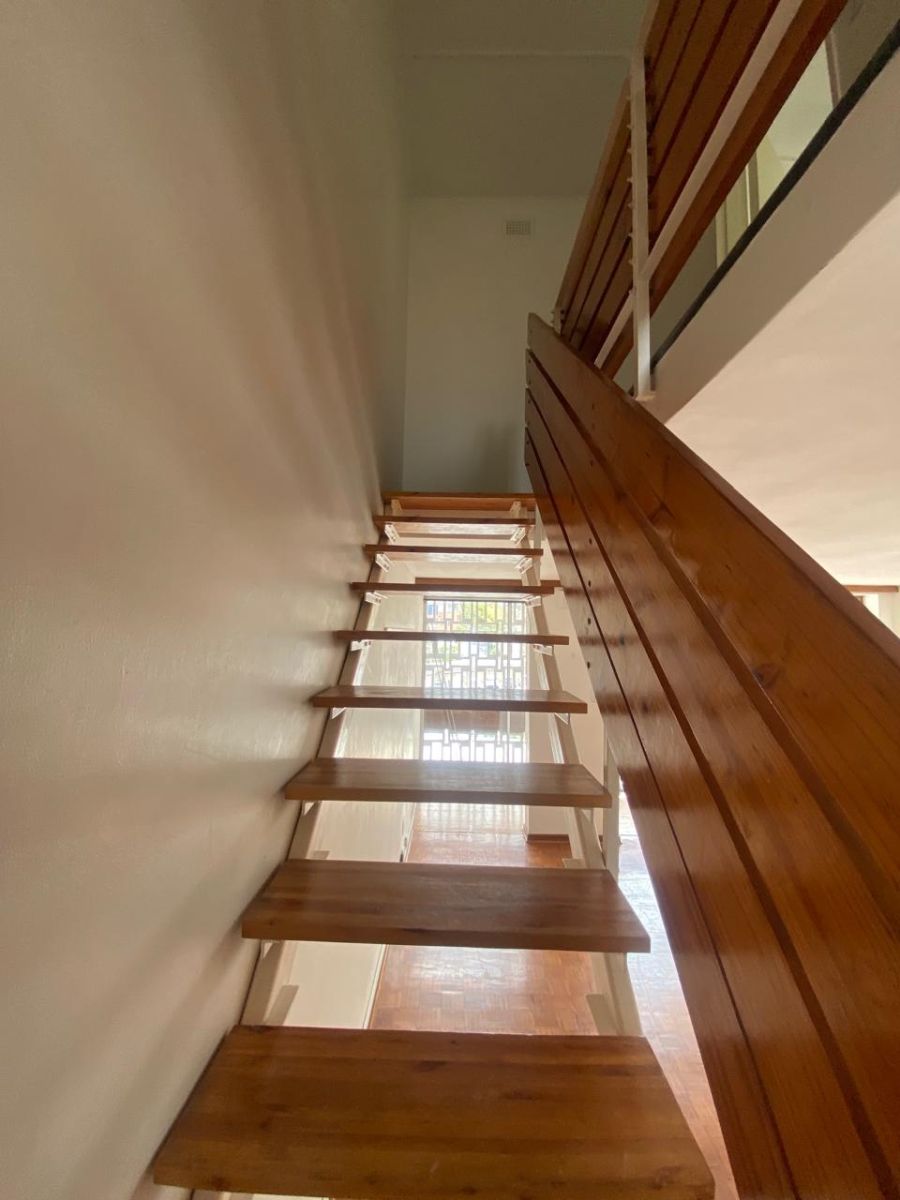 2 Bedroom Property for Sale in Dawncliffe KwaZulu-Natal
