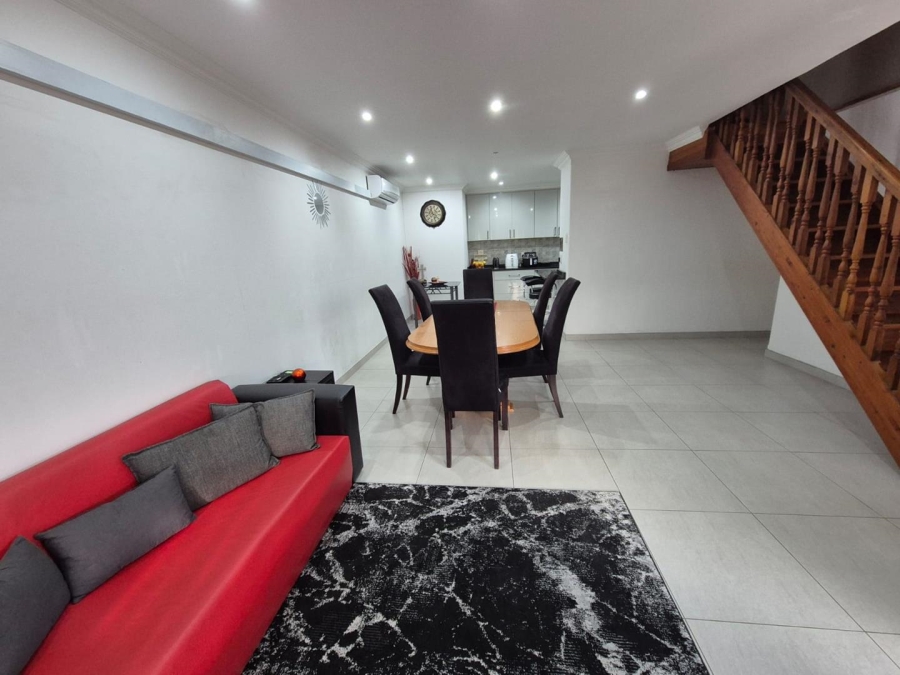 3 Bedroom Property for Sale in Escombe KwaZulu-Natal