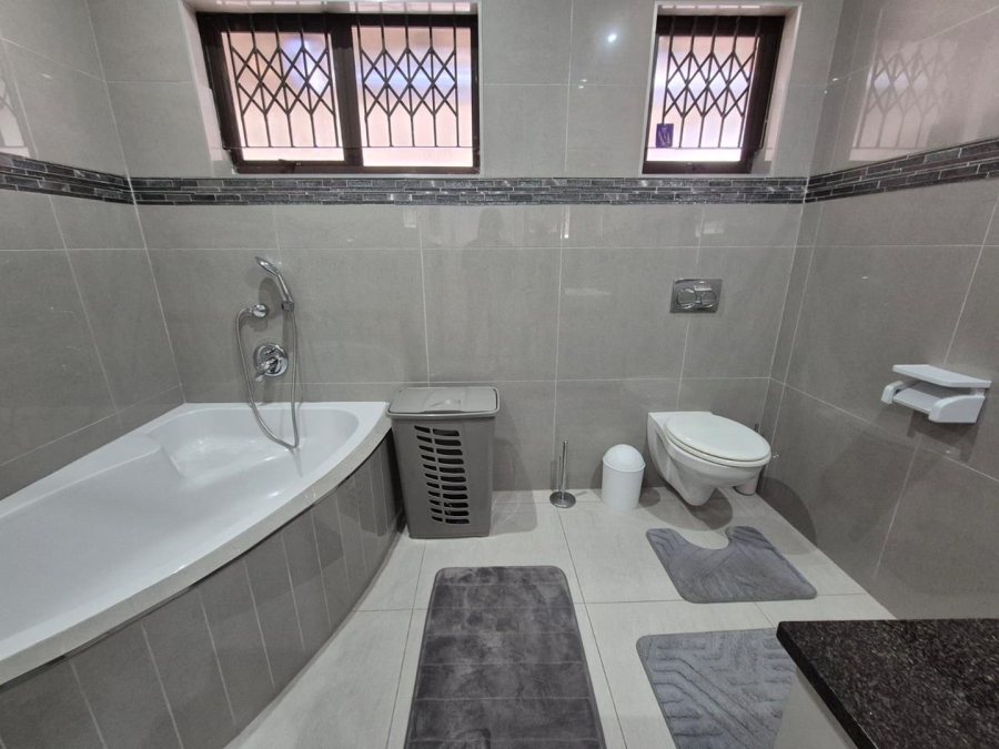 3 Bedroom Property for Sale in Escombe KwaZulu-Natal