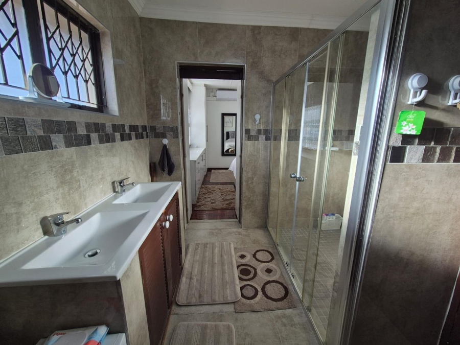 3 Bedroom Property for Sale in Escombe KwaZulu-Natal