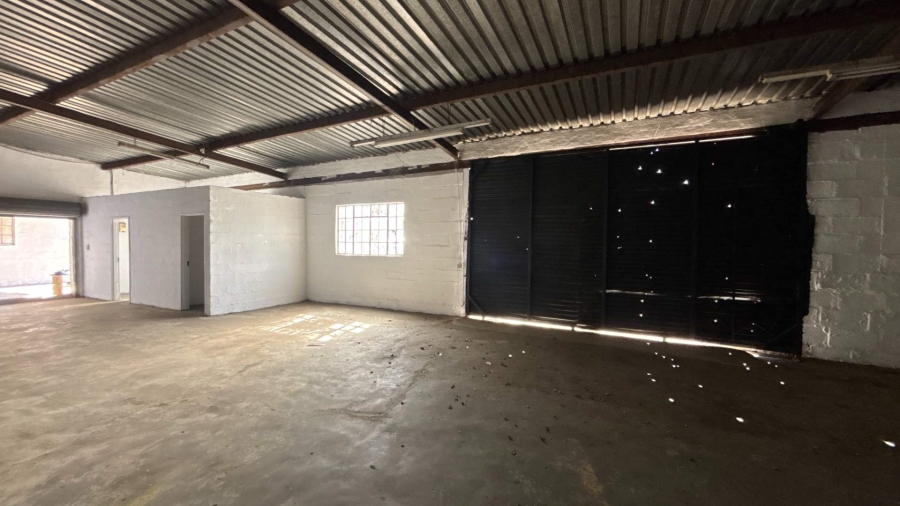 To Let Commercial Property for Rent in Howick North KwaZulu-Natal
