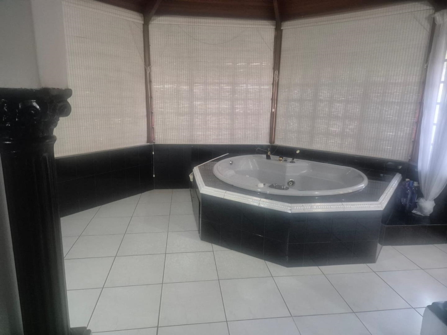 3 Bedroom Property for Sale in Manors KwaZulu-Natal