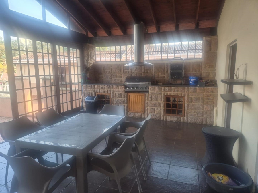 3 Bedroom Property for Sale in Manors KwaZulu-Natal
