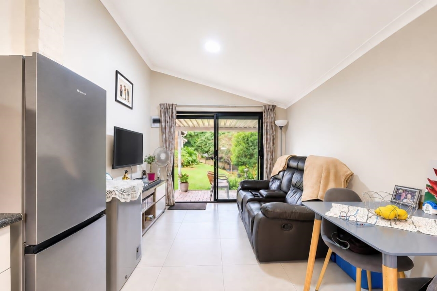 4 Bedroom Property for Sale in Amanzimtoti KwaZulu-Natal