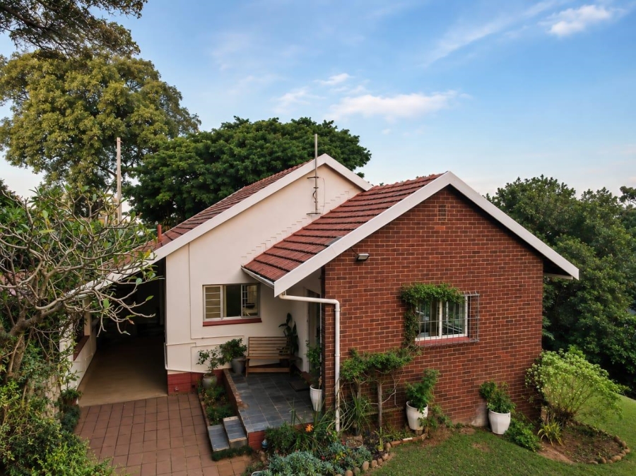4 Bedroom Property for Sale in Amanzimtoti KwaZulu-Natal