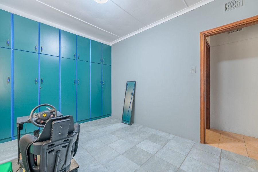 3 Bedroom Property for Sale in Westcliff KwaZulu-Natal