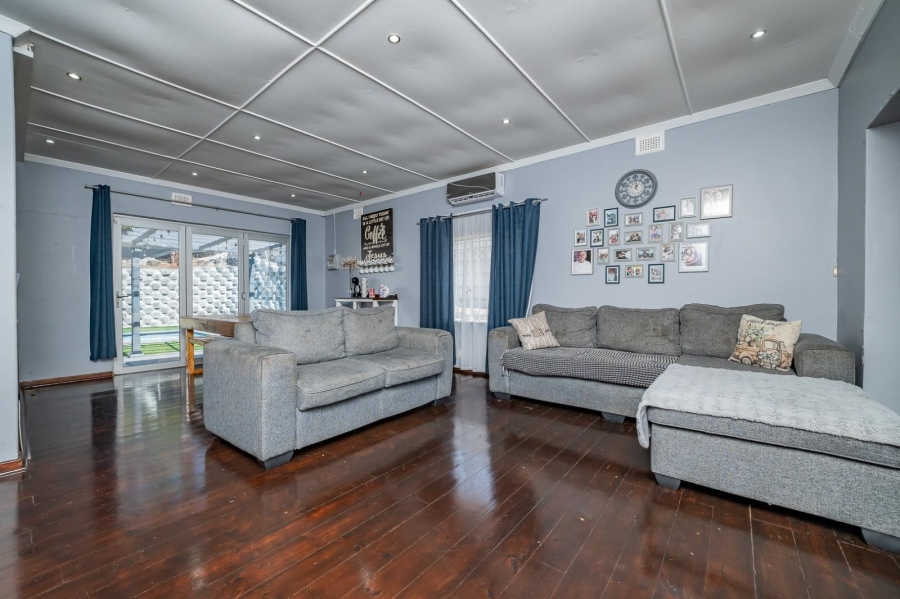 3 Bedroom Property for Sale in Escombe KwaZulu-Natal