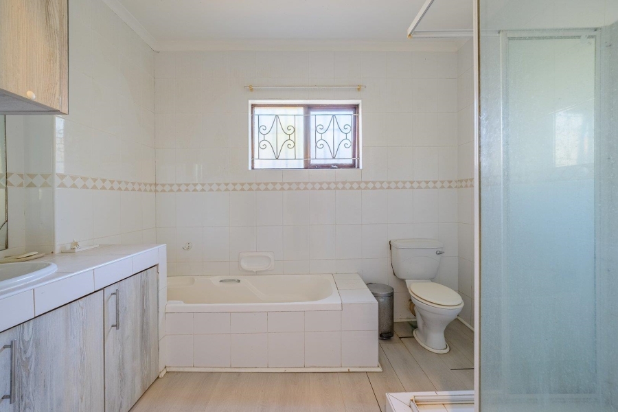 3 Bedroom Property for Sale in Glen Ashley KwaZulu-Natal