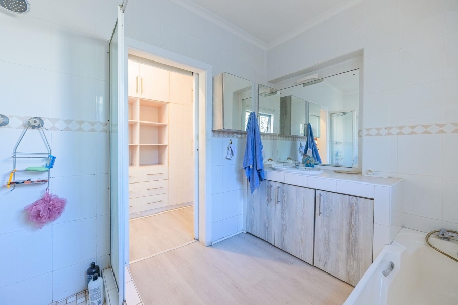 3 Bedroom Property for Sale in Glen Ashley KwaZulu-Natal