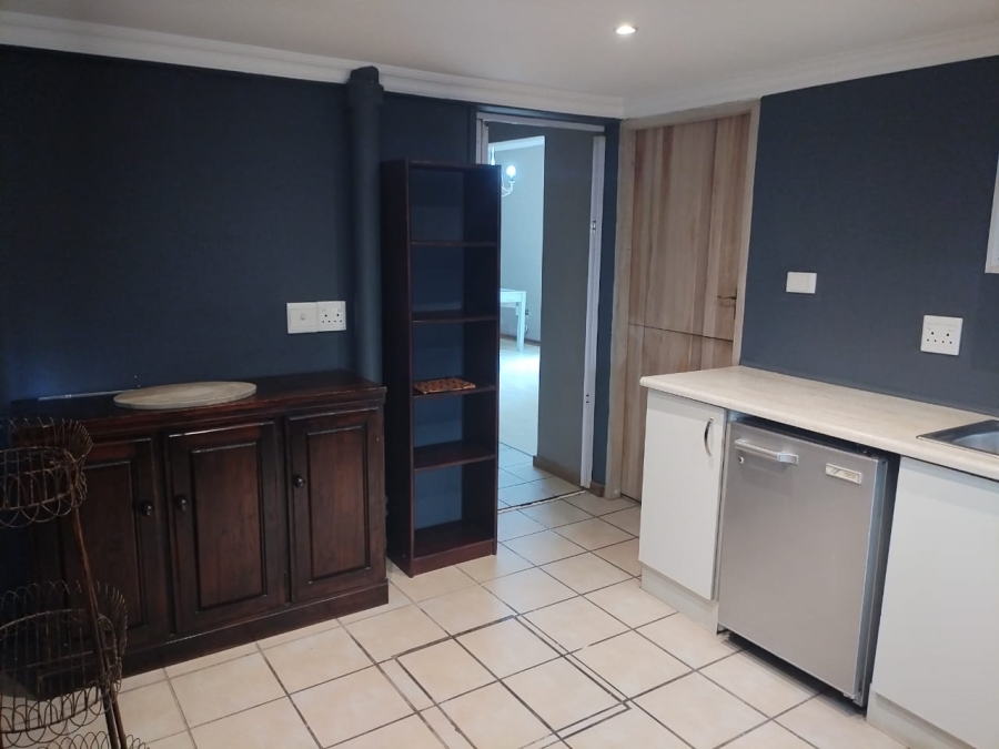 To Let 1 Bedroom Property for Rent in La Lucia KwaZulu-Natal
