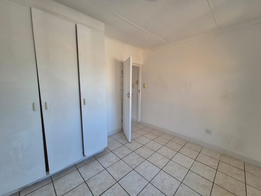 To Let 2 Bedroom Property for Rent in Montclair KwaZulu-Natal