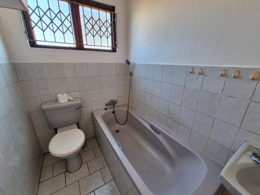 To Let 2 Bedroom Property for Rent in Montclair KwaZulu-Natal