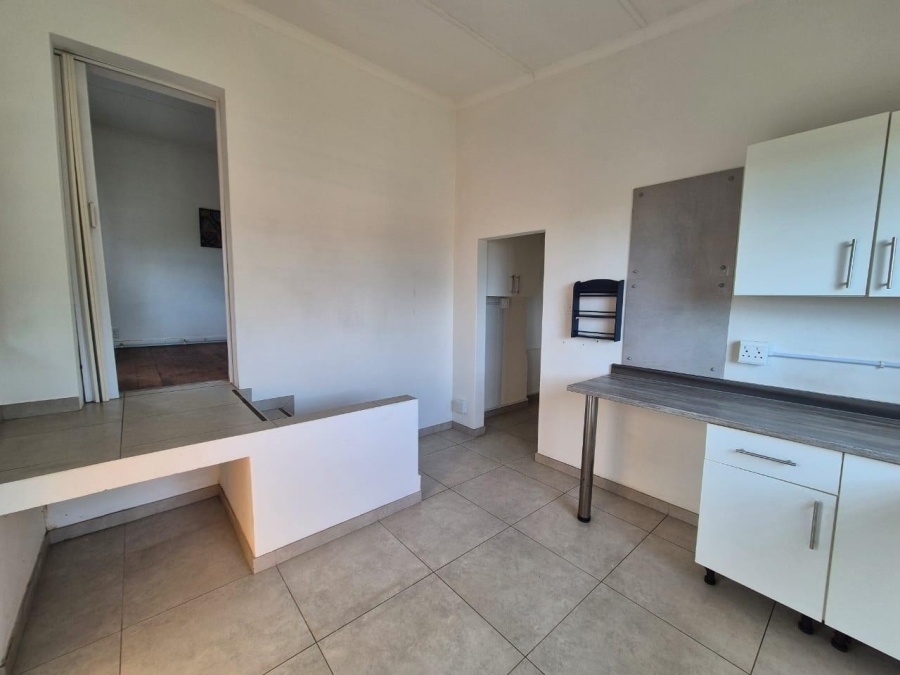 To Let 1 Bedroom Property for Rent in Bluff KwaZulu-Natal