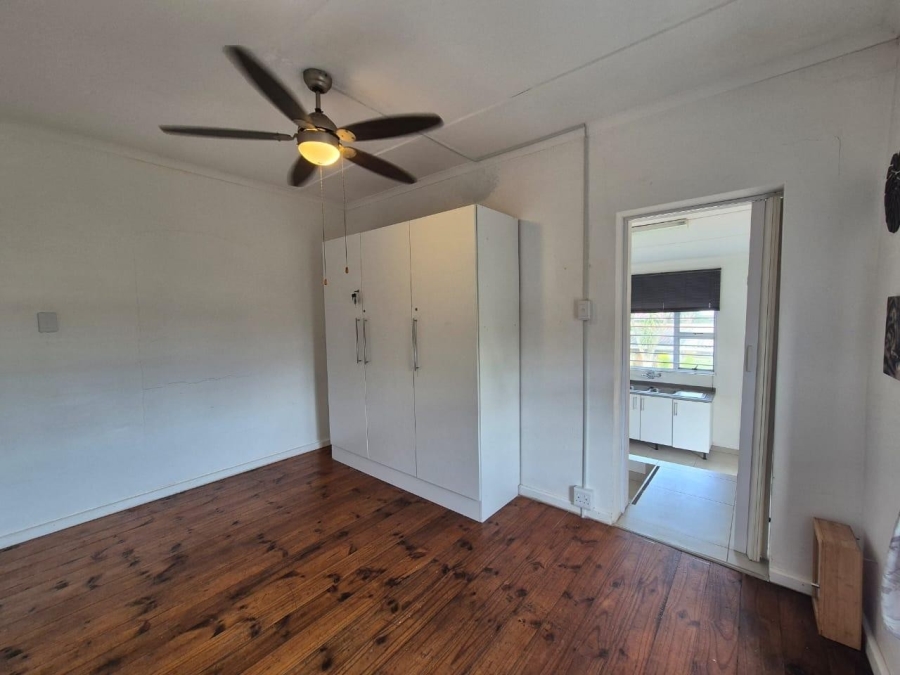To Let 1 Bedroom Property for Rent in Bluff KwaZulu-Natal