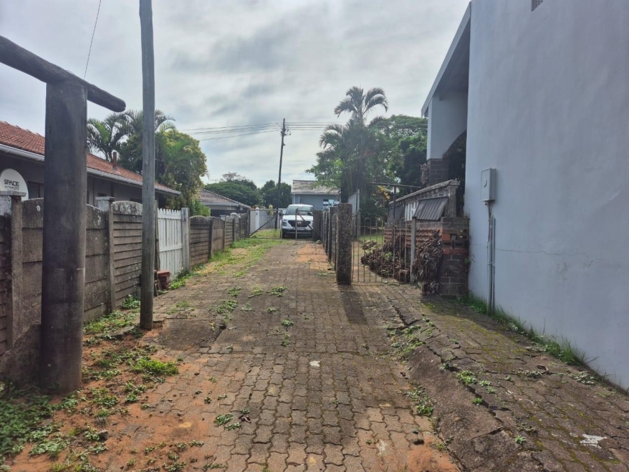 To Let 1 Bedroom Property for Rent in Bluff KwaZulu-Natal